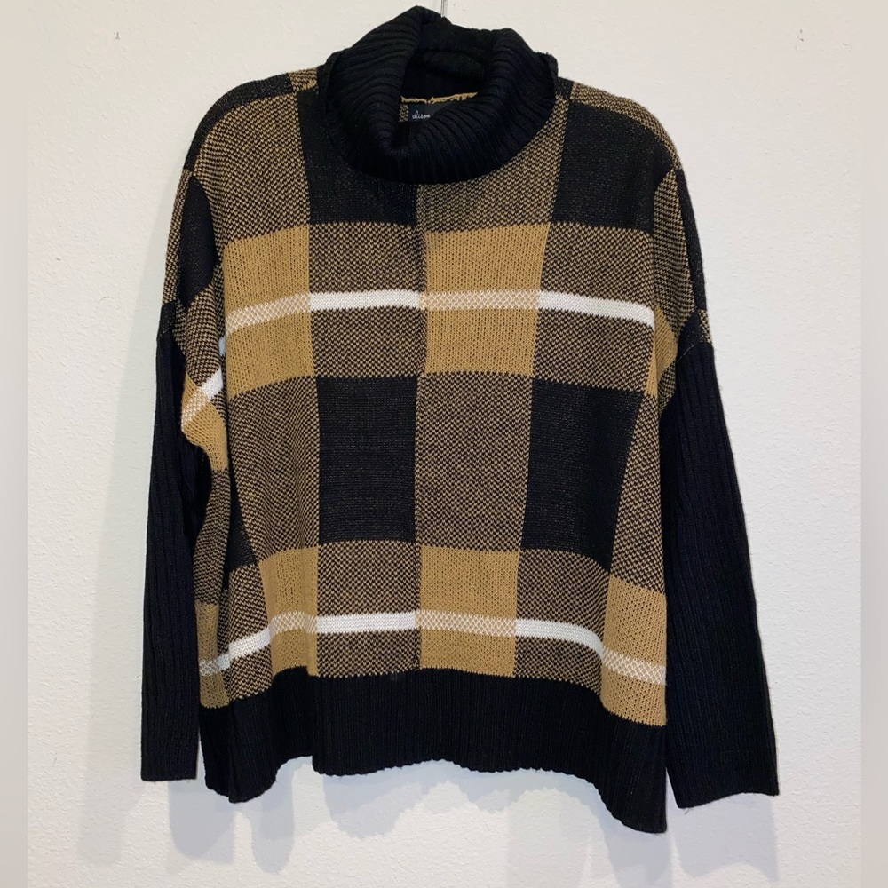 Alison Andrews, Medium, Turtle Neck